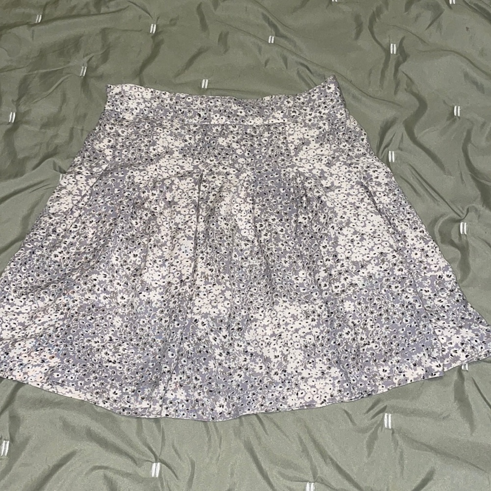 Size S Floral Mini Skirt 🌸